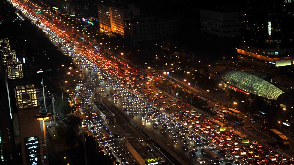 Smartphones, social media blamed for Beijing traffic jams | South China ...