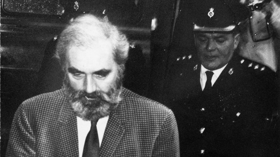 Icac police corruption essays
