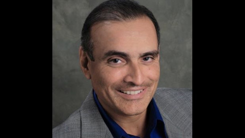 Young brunette blonde sex