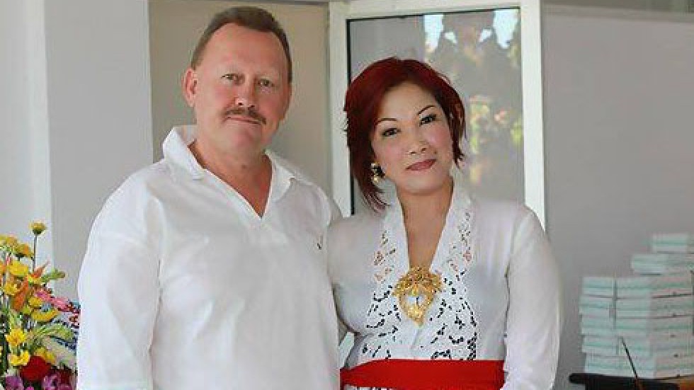 Indonesian Wife Admits Ordering Death Of British Husband Robert