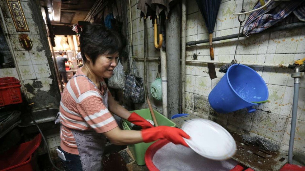 Standardise working hours for Hong Kong's low-income ...