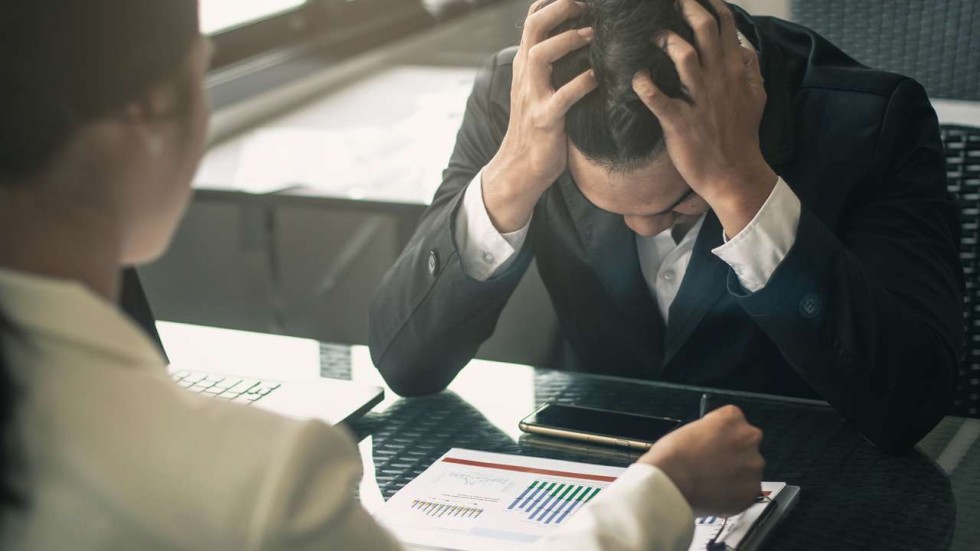 businessman behaviour Chapter 4 business buying behavior explain why business buying is acutely affected by the behavior of consumers business-to business. businessman behaviour Chapter 4 business buying behavior explain why business buying is acutely affected by the behavior of consumers business-to business.