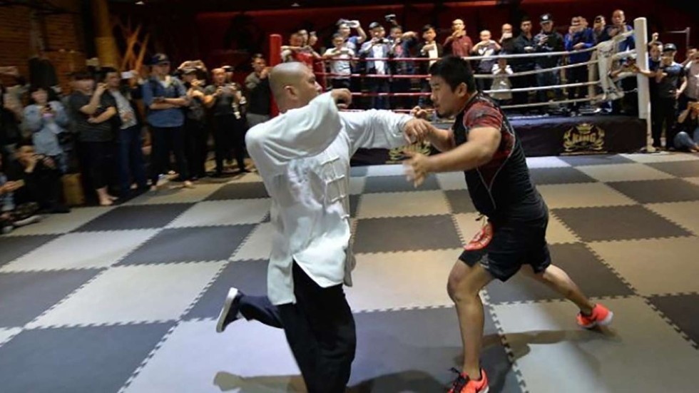 Gone In 10 Seconds Chinese Mma Fighter Wipes Floor With