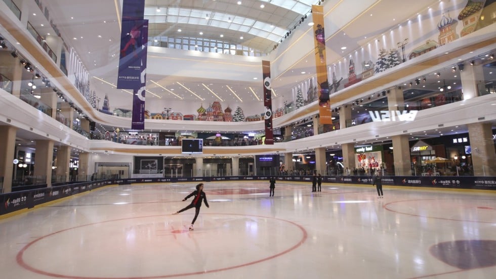 China s shopping  mall  operators warned of looming lost 