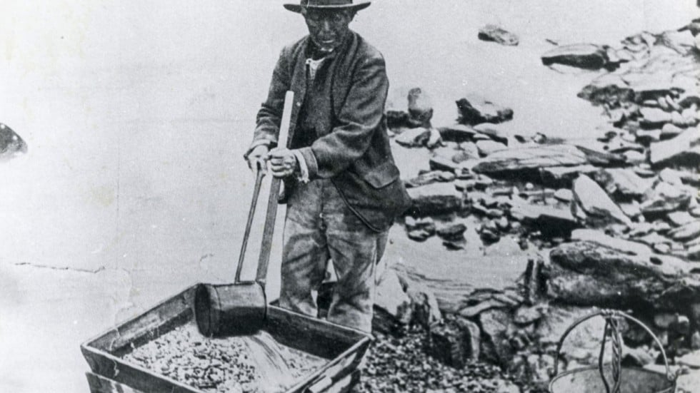 How Chinese gold miners helped build New Zealand and how discrimination