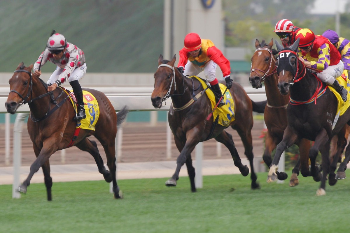 Super Lifeline (Karis Teetan) races away from his rivals to easily take out Saturday's Group Three Hong Kong Macau Trophy (1,400m) at Sha Tin. Photos: Kenneth Chan