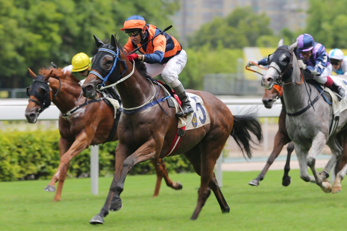 Brett Prebble gets the first leg of his winning double aboard Bunker Shot in race four. Photo: Kenneth Chan