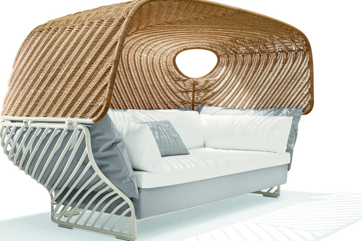 Outdoor furniture in Hong Kong uses space in elegant and innovative