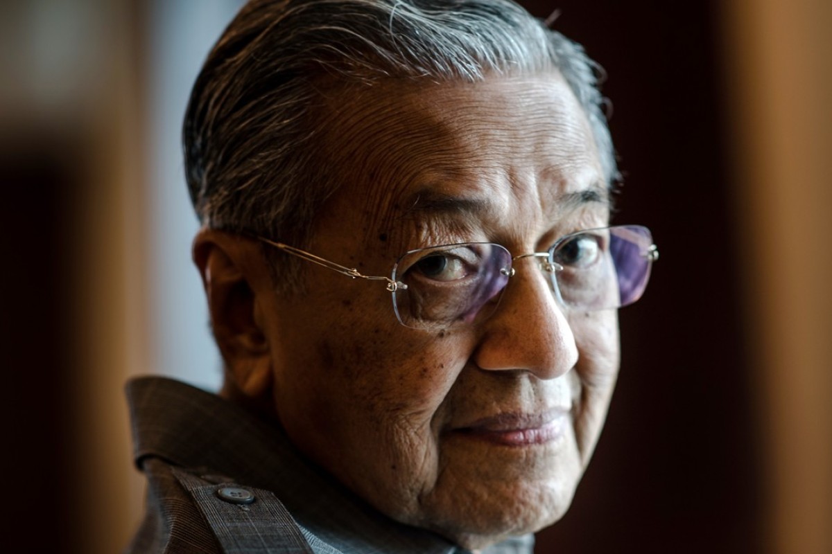 After 18 years, why is Malaysia's Mahathir apologising to ...