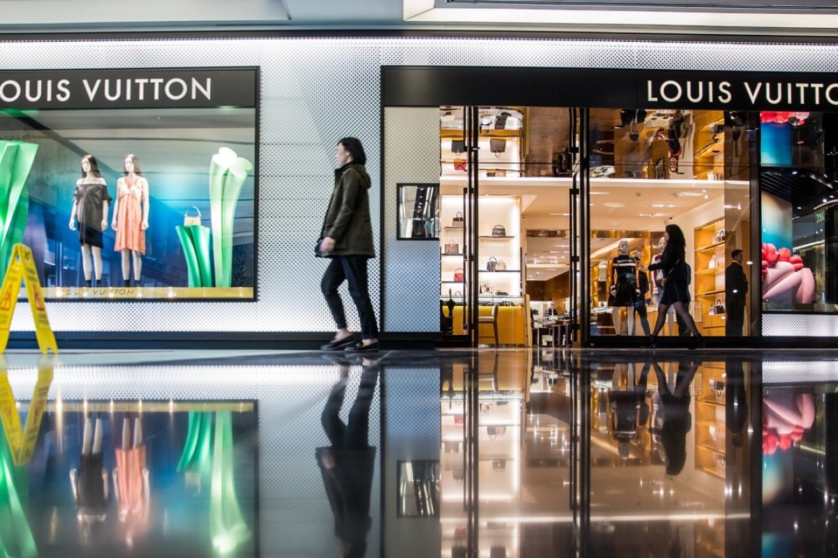 Louis Vuitton owner LVMH turns to e-commerce with Lyst investment | Style Magazine | South China ...