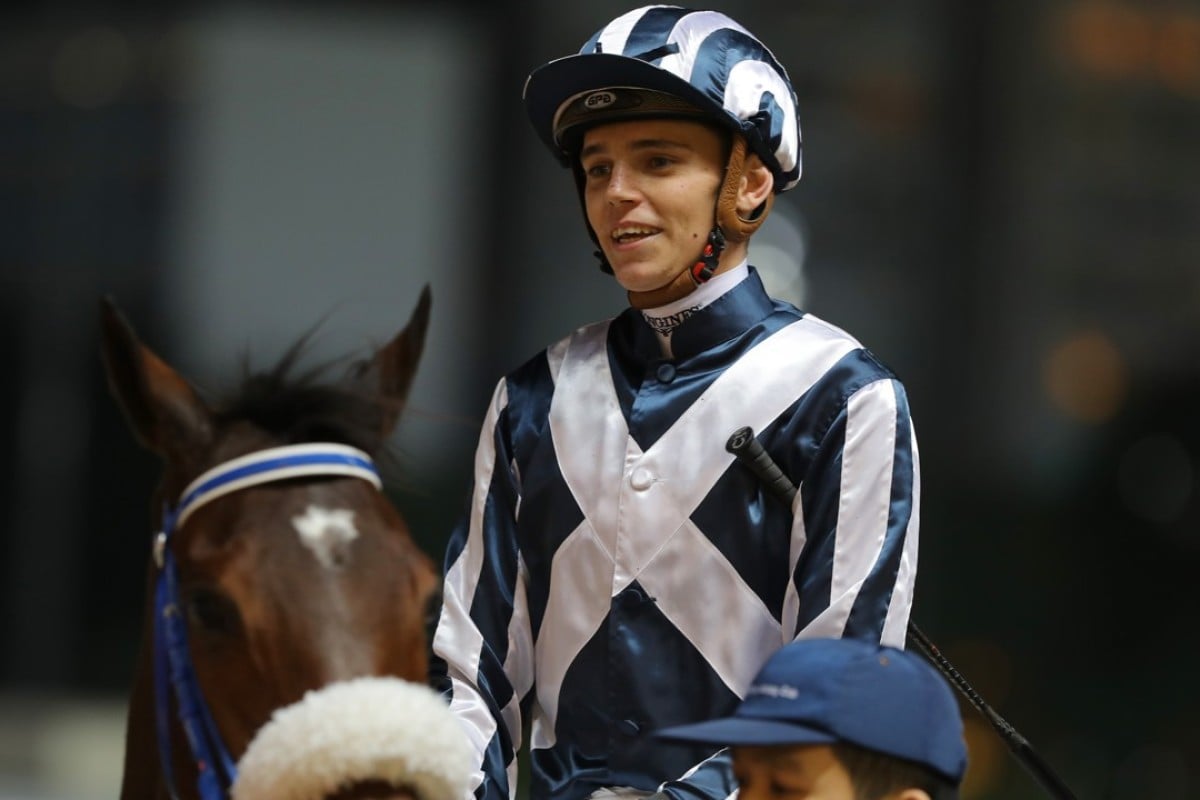 Callan Murray puts himself up in lights on Happy Valley’s night of