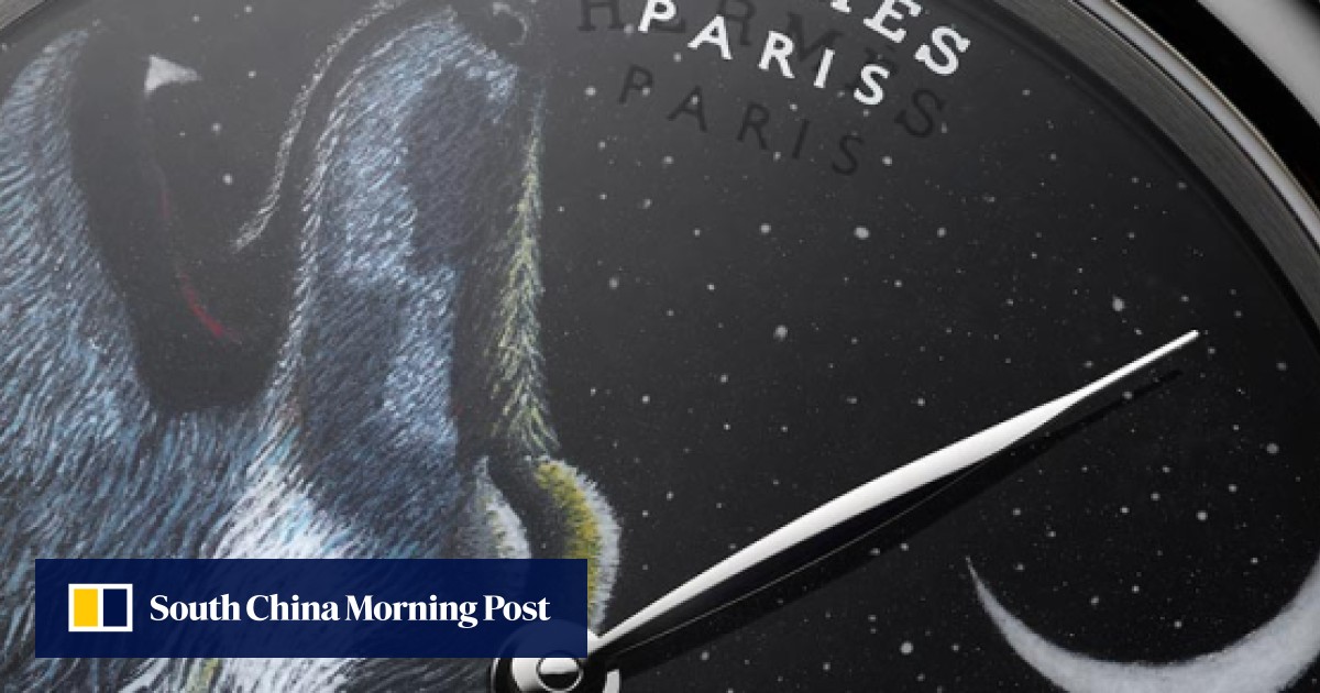 Hermès showcases 5 novelties at SIHH 2019, including a watch with a howling wolf on the dial