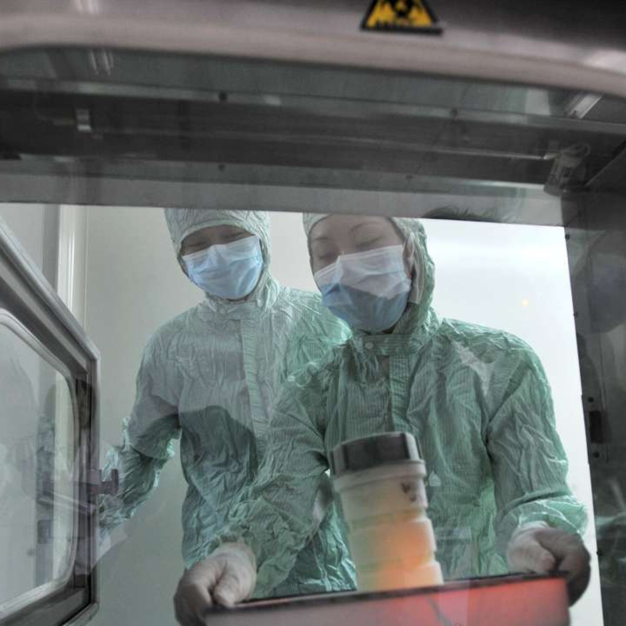 Journal Retracts 16 Year Old Paper >> Science Journal Retracts 107 Research Papers By Chinese Journal Retracts 16 Year Old Paper >> Science Journal Retracts 107 Research Papers By Chinese